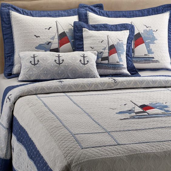 Bedding & Linens